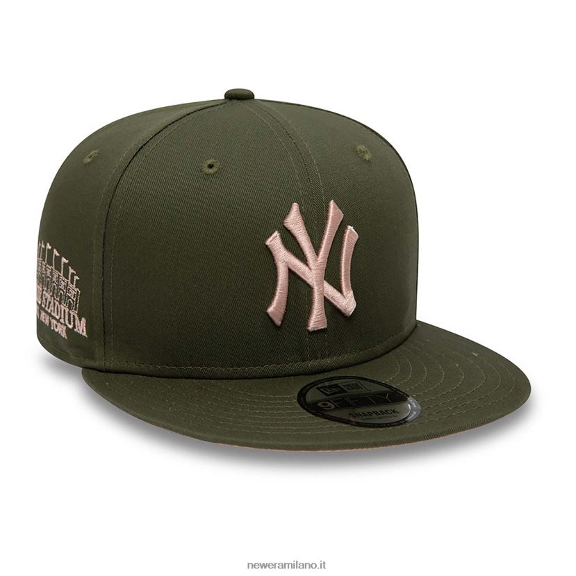 New Era Z282J21840 cappellino snapback 9fifty verde medio con patch laterale dei new york yankees