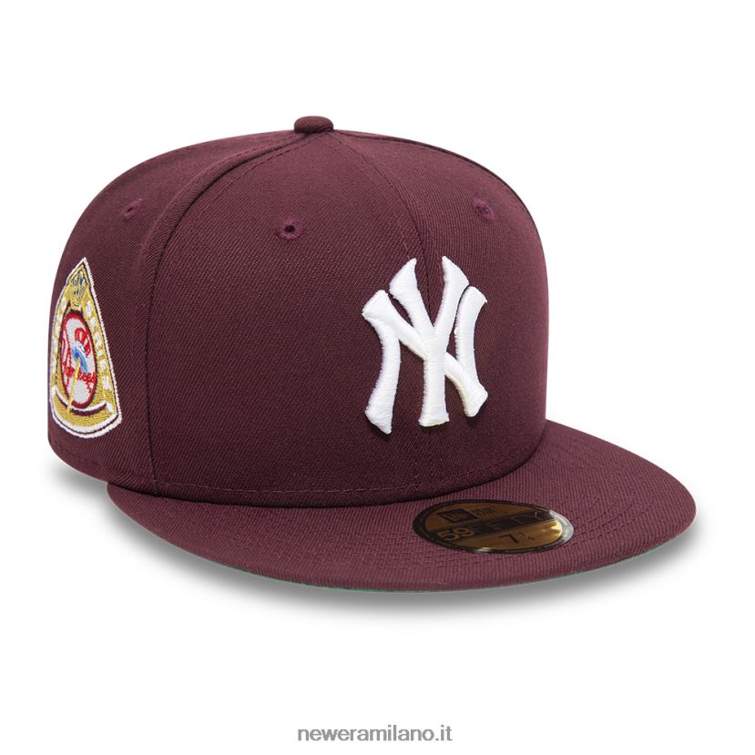 New Era Z282J2487 New York Yankees patch laterale marrone 59fifty cappellino aderente
