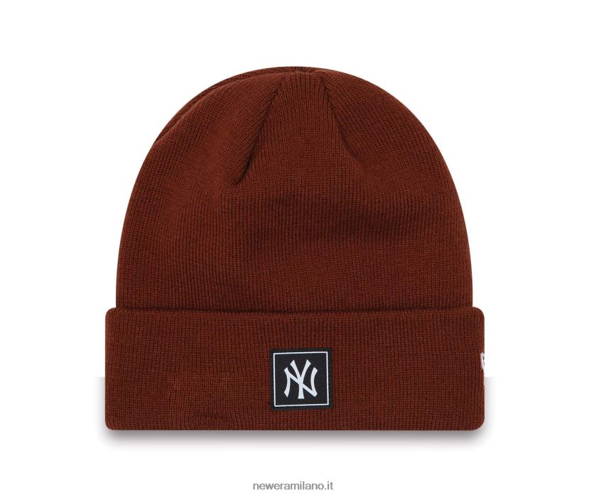 New Era Z282J22536 berretto marrone scuro con risvolto della squadra dei New York Yankees